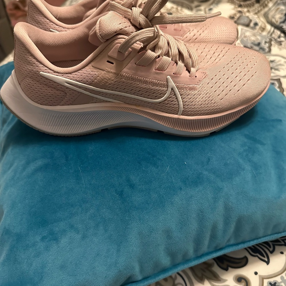 Nike women’s